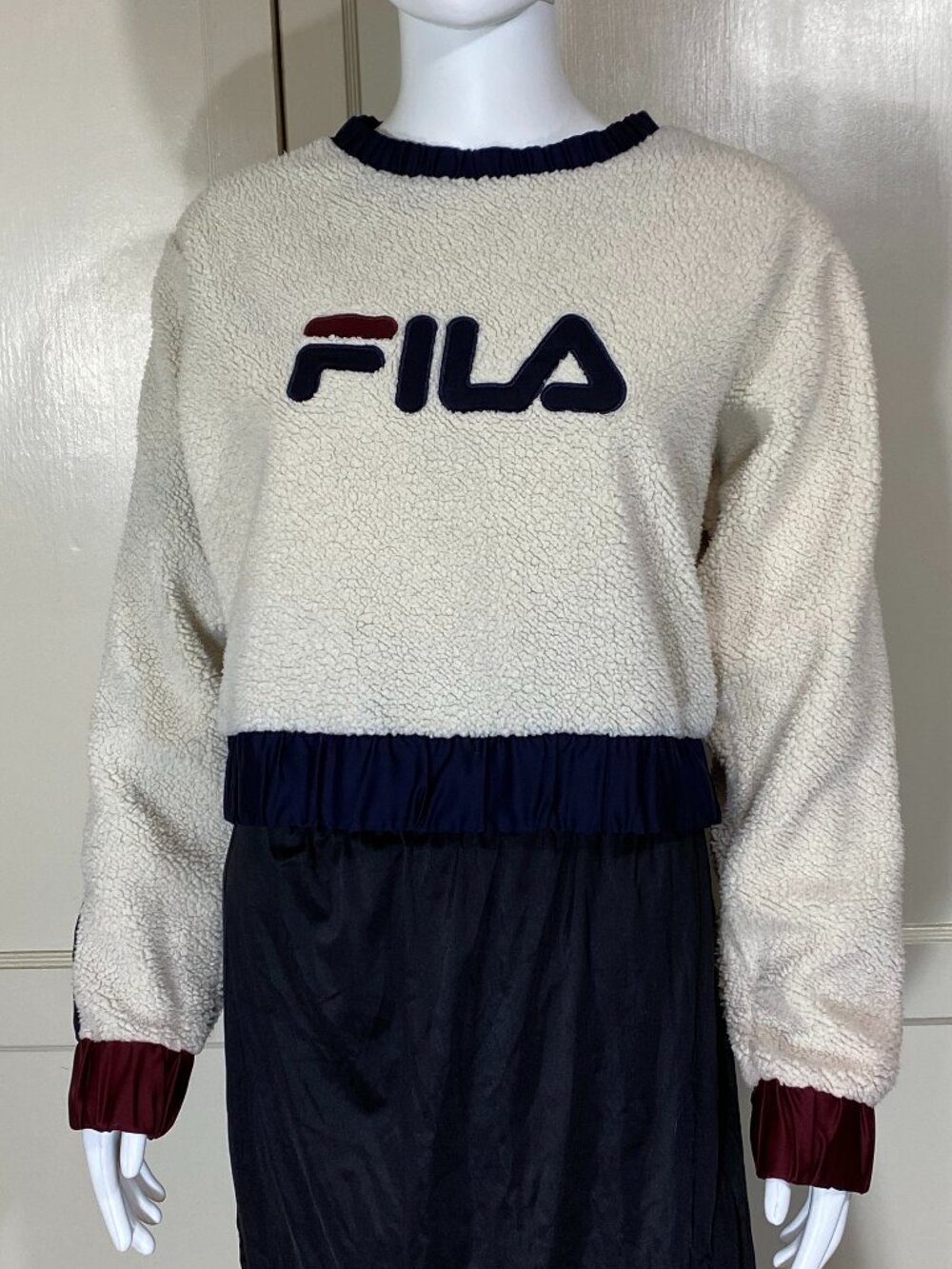 FILA Aitana Faux Sherpa Cropped Crewneck Sweatshirt Wooly Soft Women's L ($65)